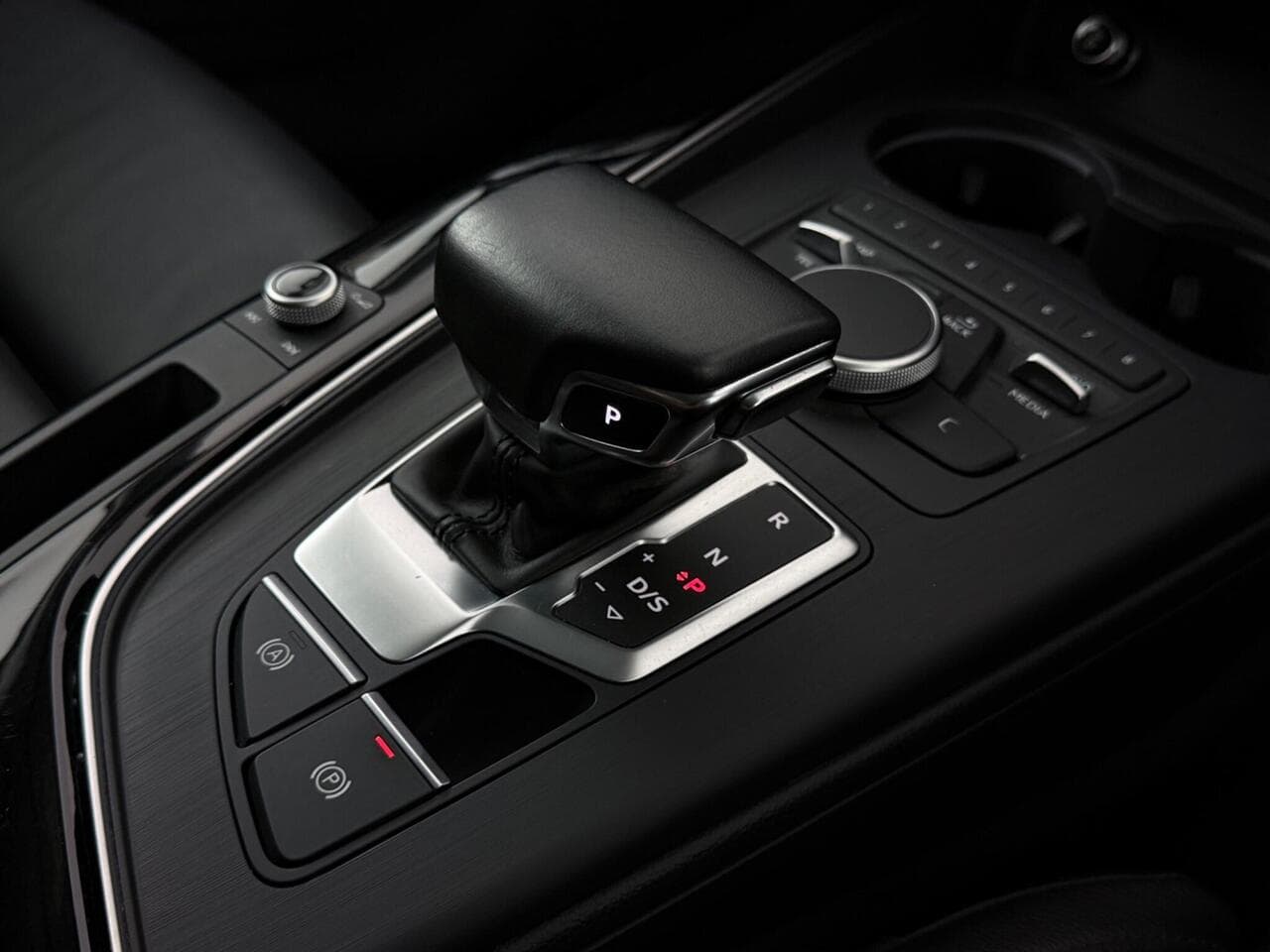 Audi A4 thumbnail Inconclusive