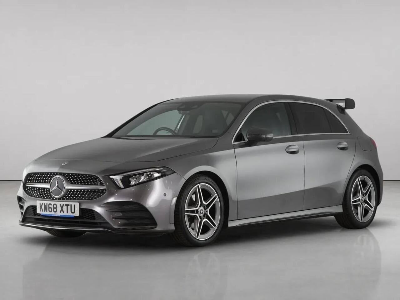 Mercedes-Benz A Class thumbnail Front Left