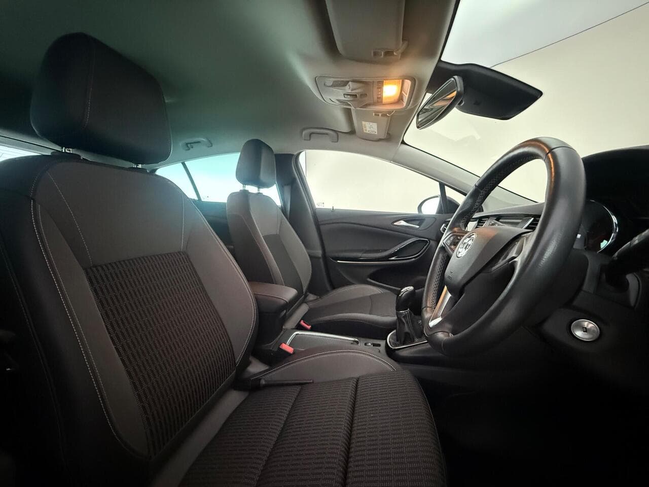 Vauxhall Astra thumbnail Seat Driver