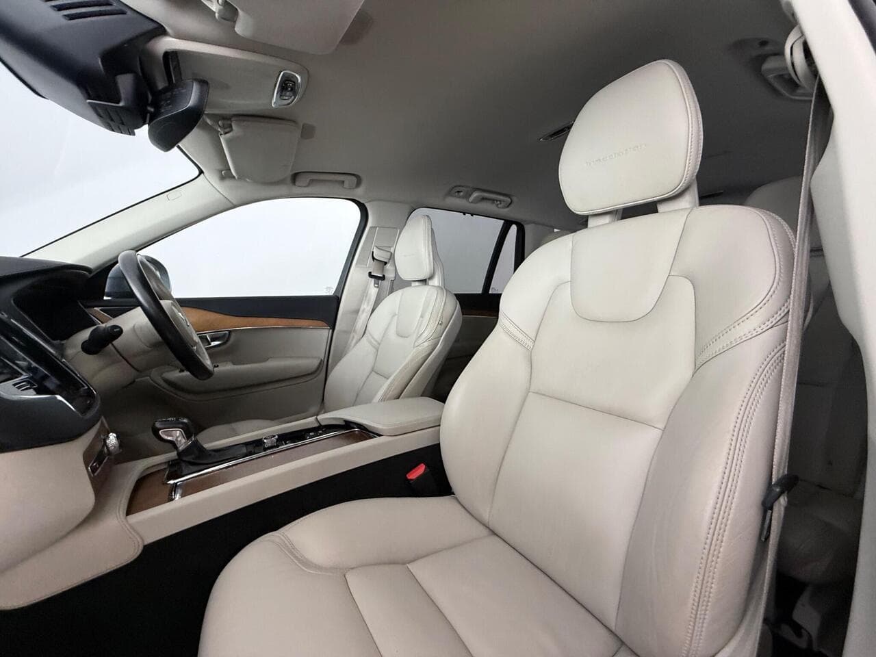 Volvo XC90 thumbnail Seat Front Passenger