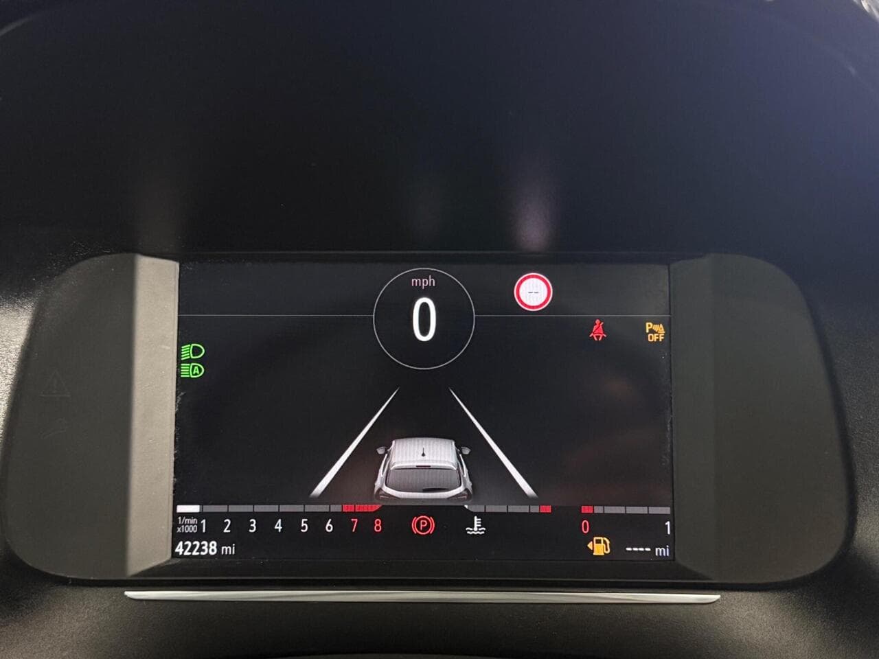 Vauxhall Corsa thumbnail Infotainment System