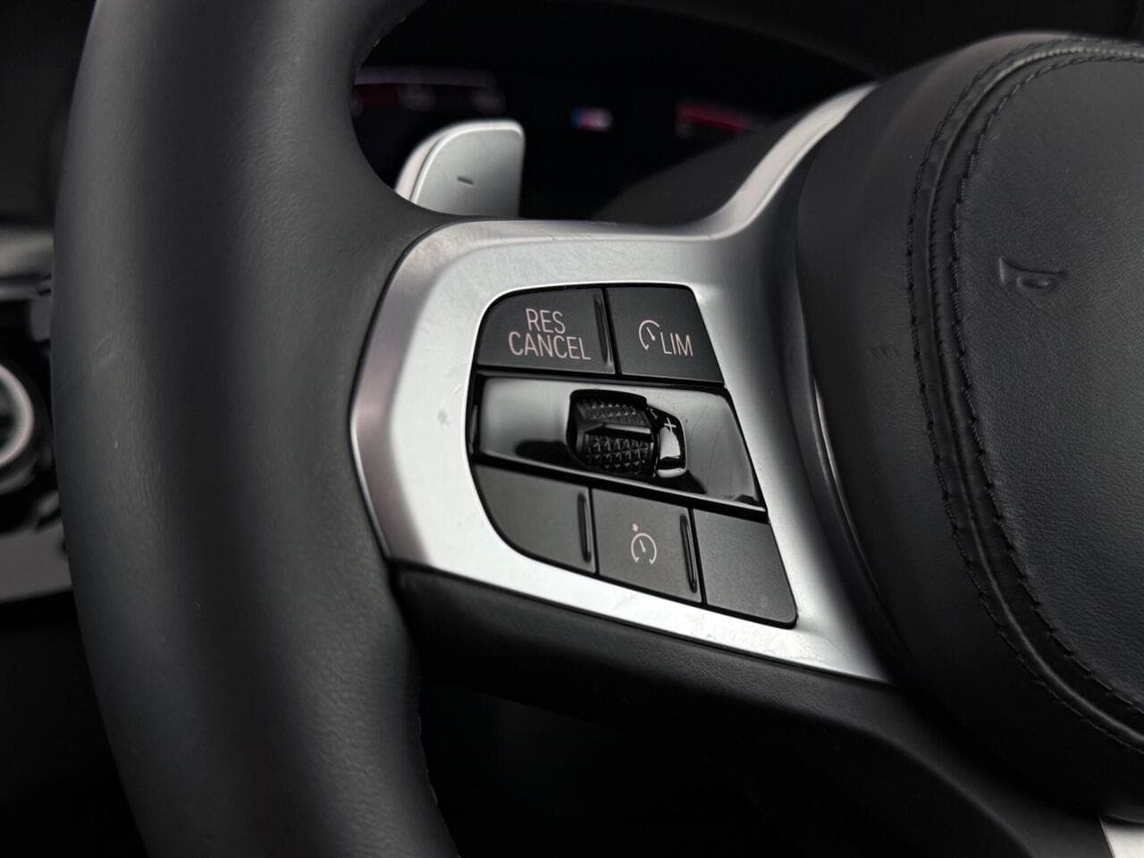 BMW 5 Series thumbnail Misc Controls