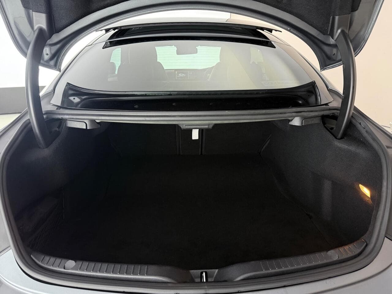 Mercedes-Benz C Class thumbnail Boot