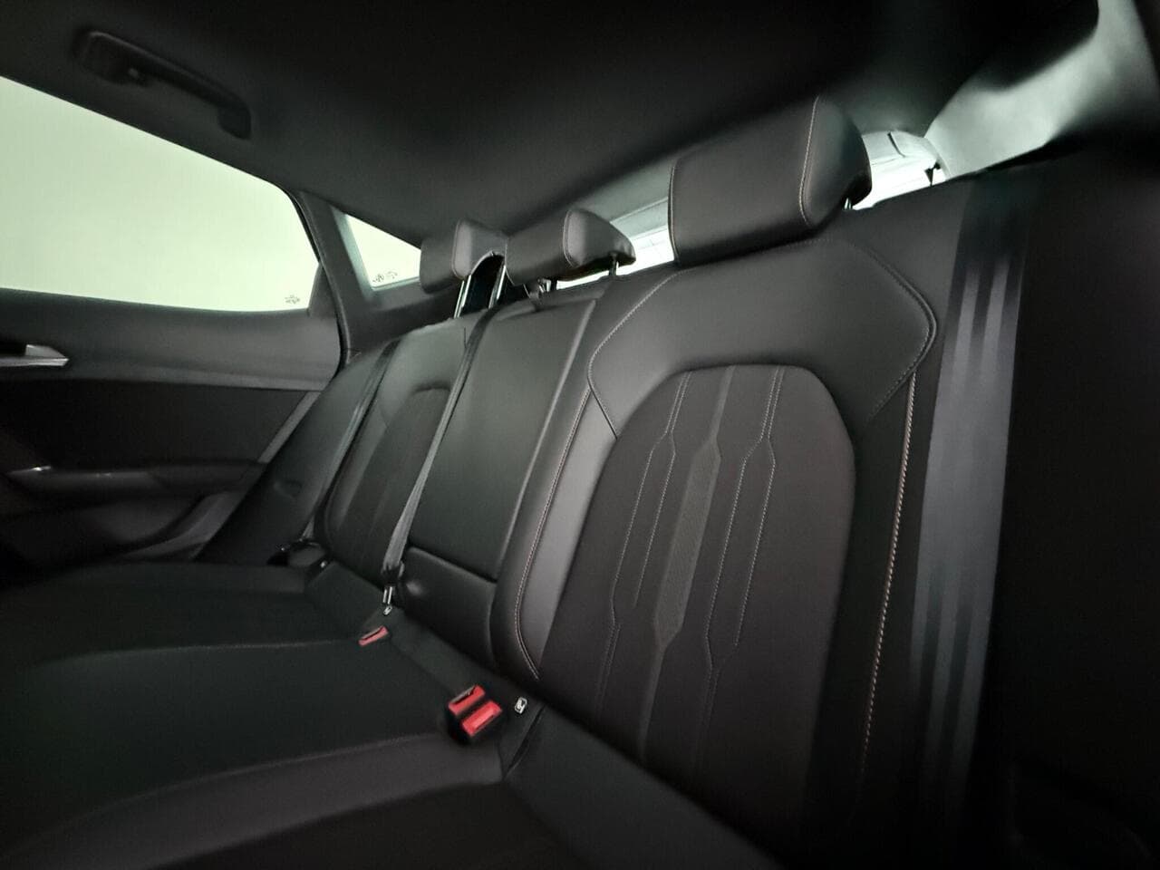 CUPRA Formentor thumbnail Seats Rear