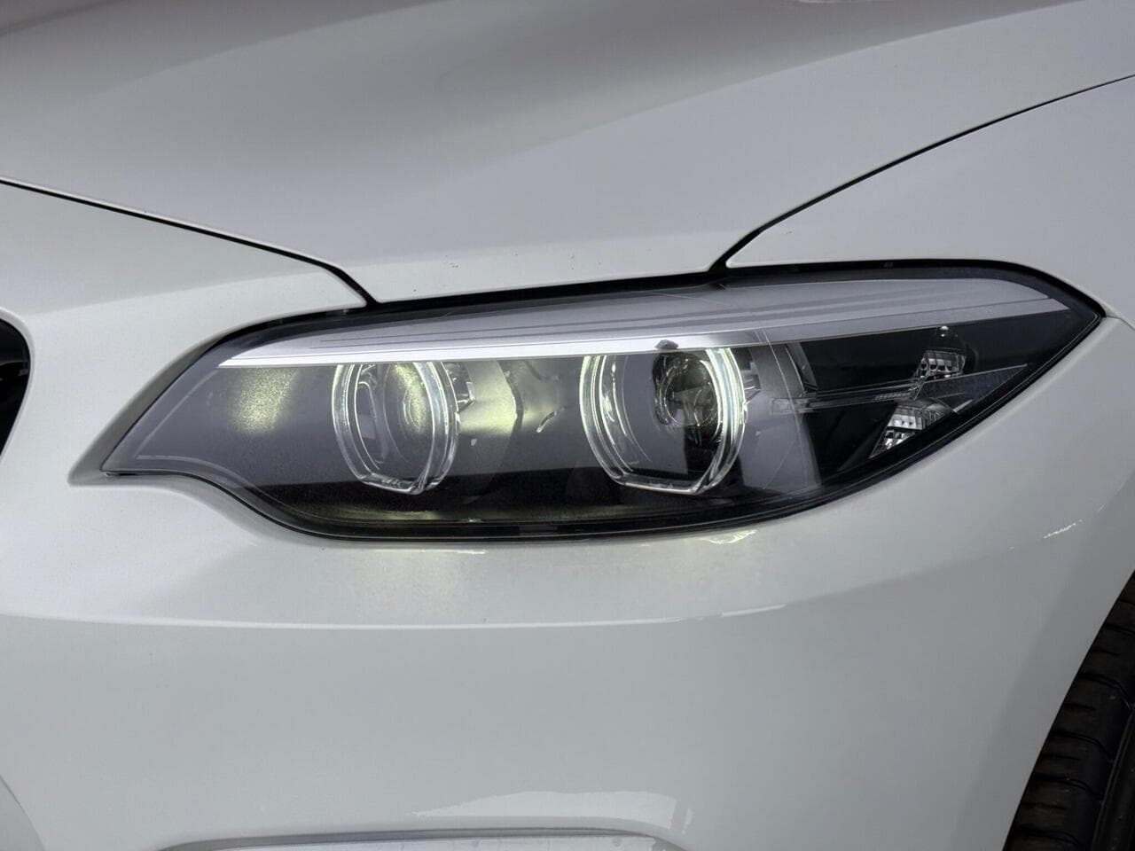 BMW 2 Series thumbnail Lights Front