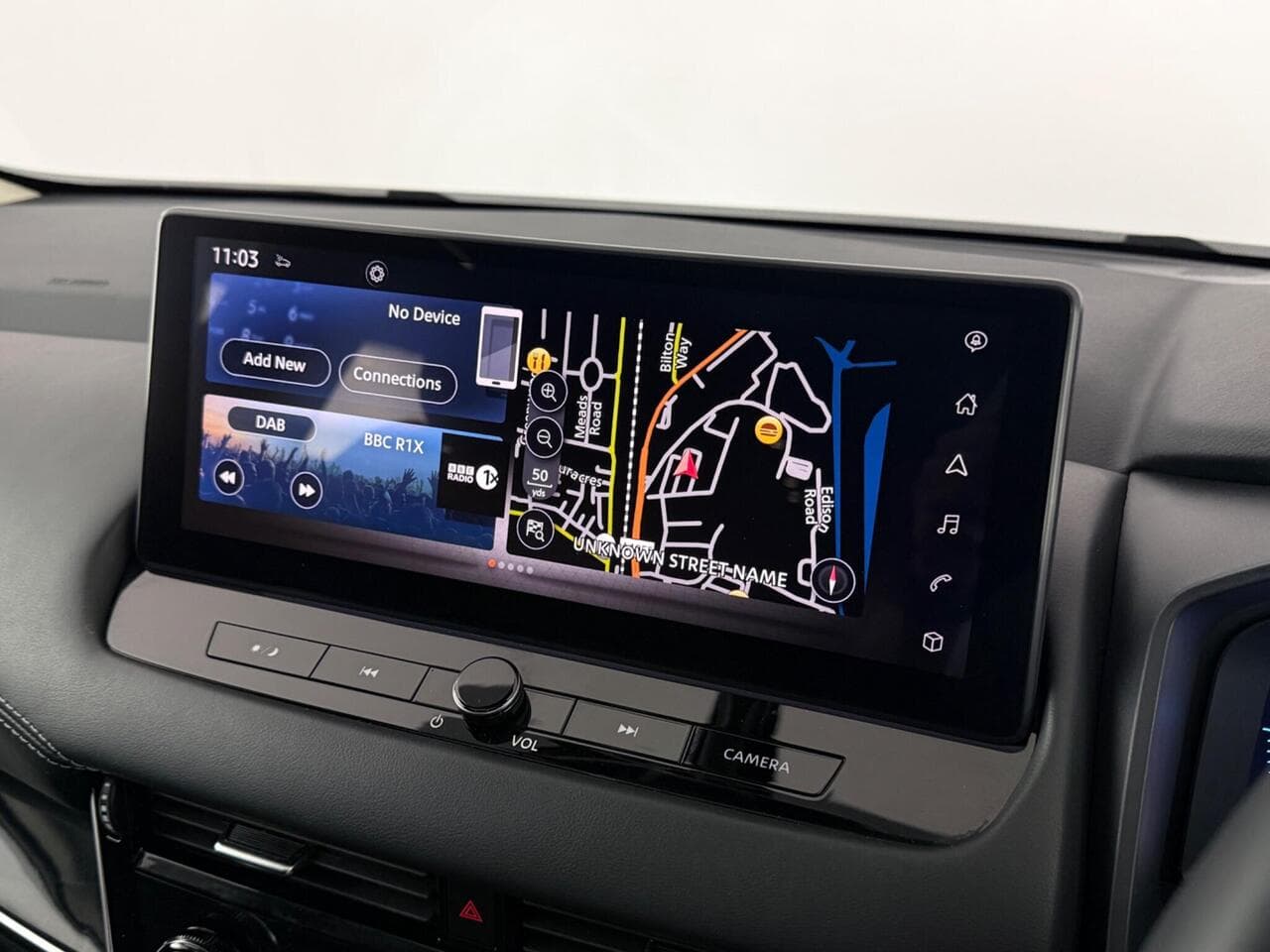 Nissan Qashqai thumbnail Infotainment System