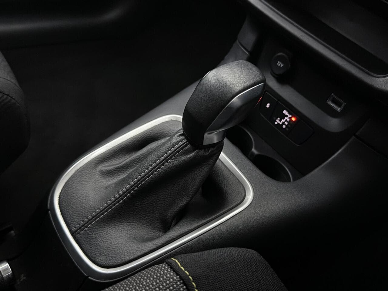 Citroen C3 thumbnail Interior Front