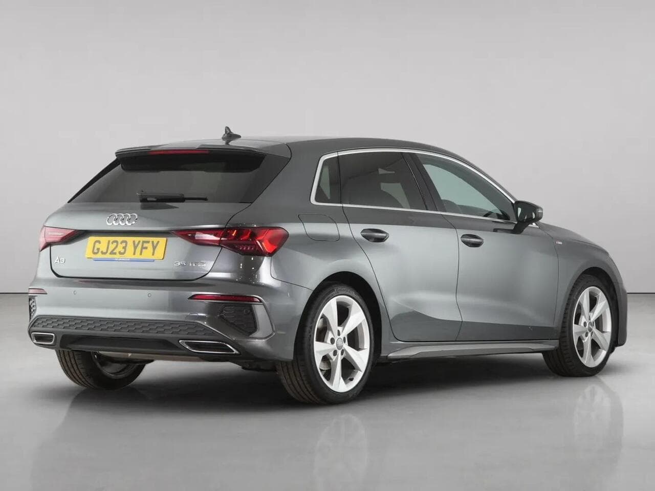 Audi A3 thumbnail Rear Right