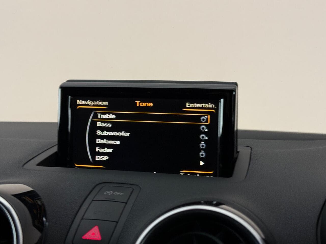 Audi A1 thumbnail Infotainment System