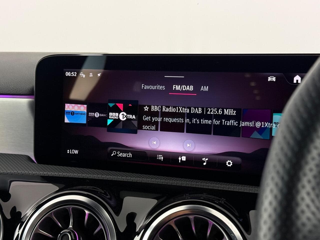 Mercedes-Benz A Class thumbnail Infotainment System