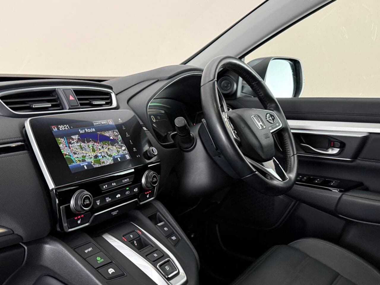 Honda CR-V thumbnail Interior Front