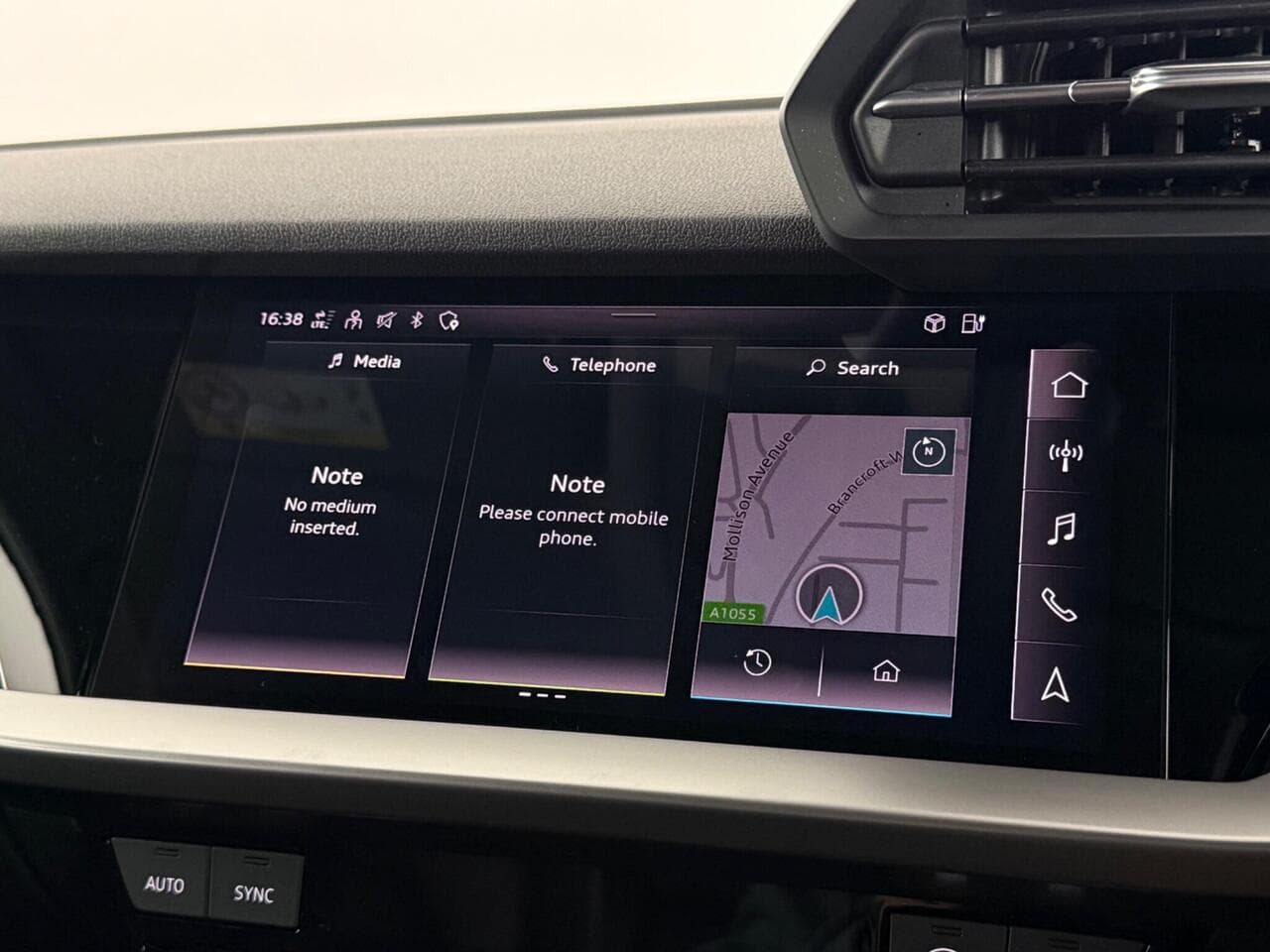 Audi A3 thumbnail Infotainment System