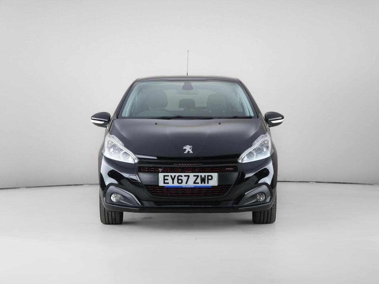 Peugeot 208 thumbnail Front