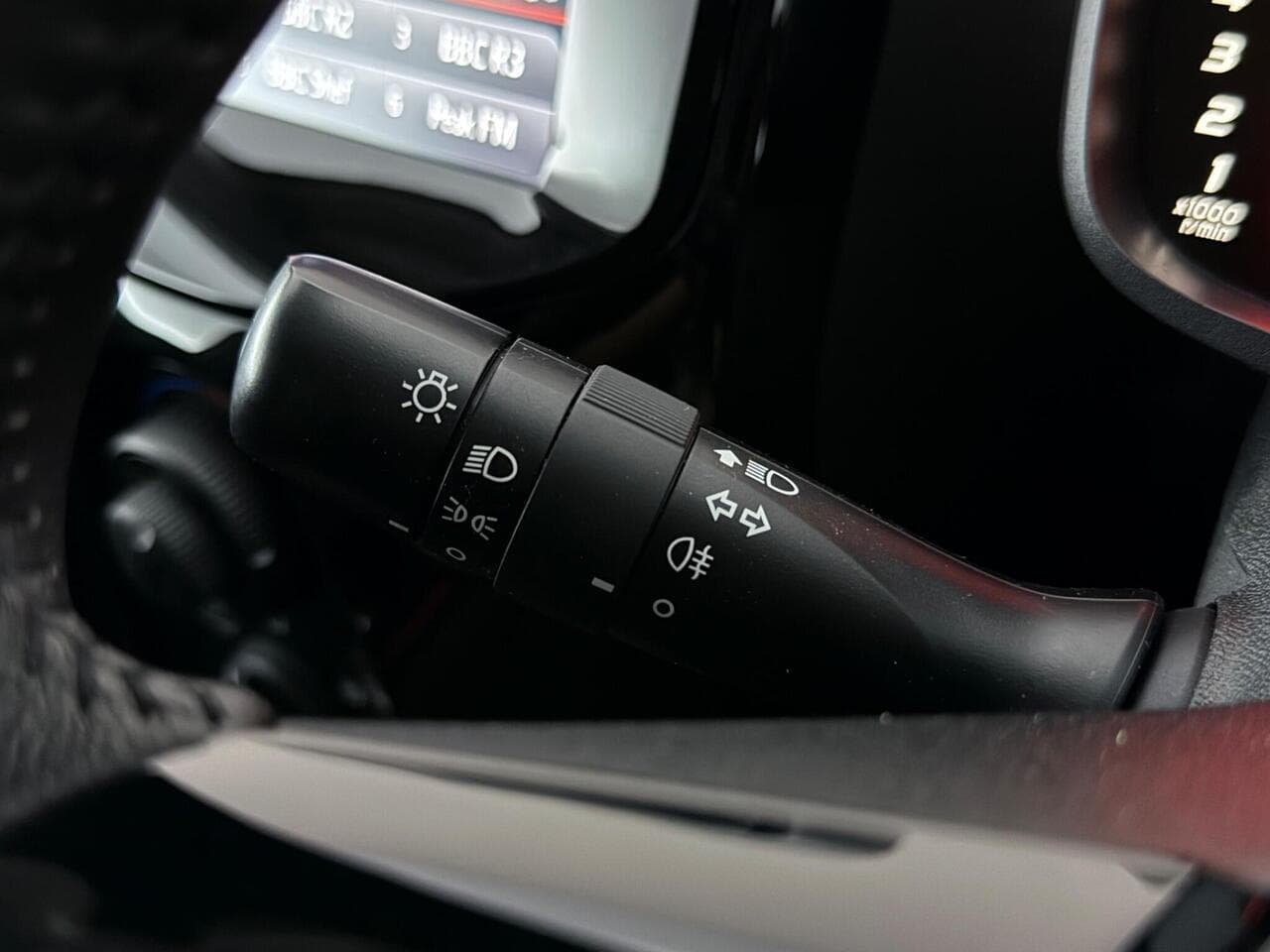 Citroen C1 thumbnail Misc Controls