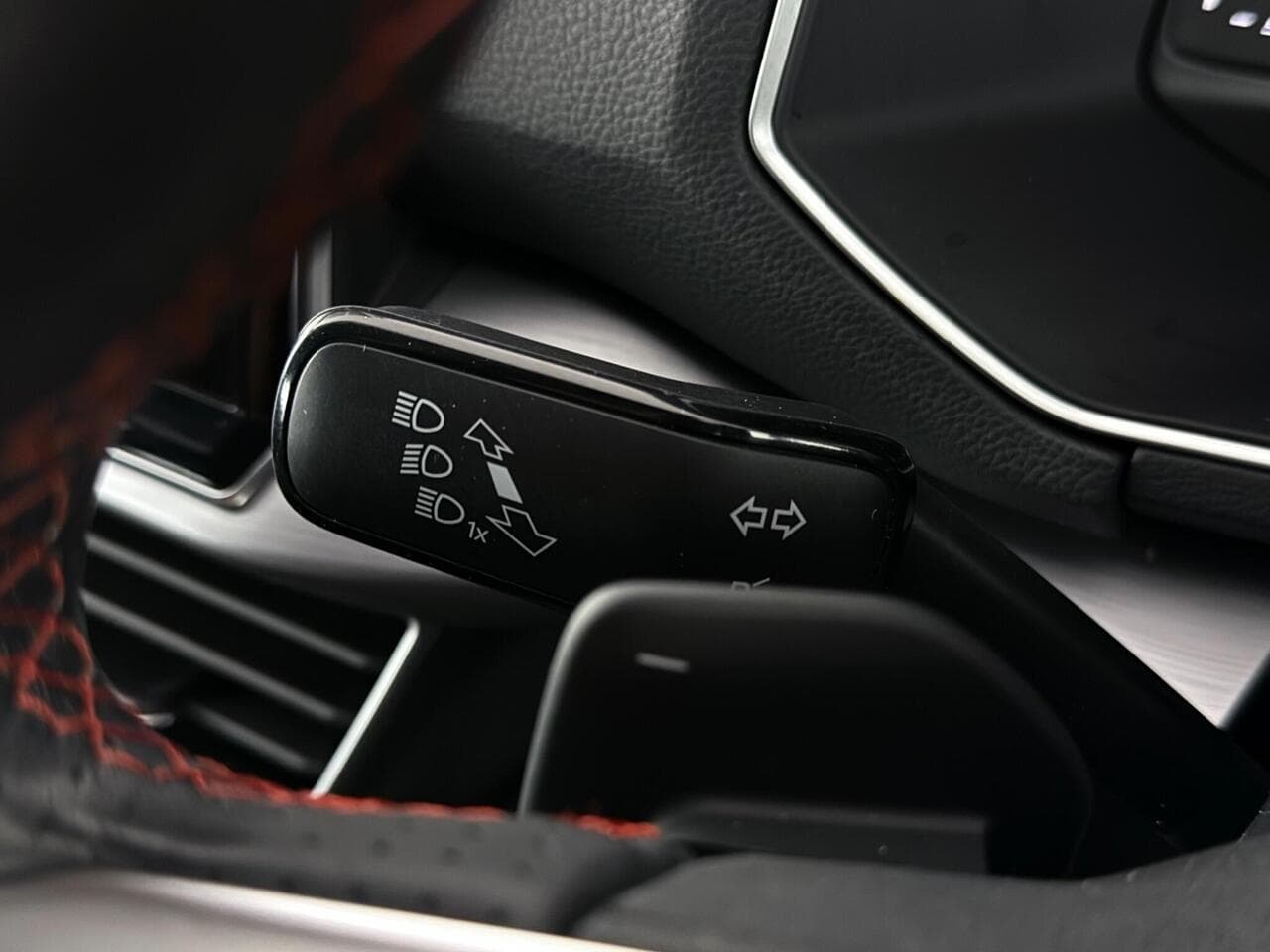 SEAT Tarraco thumbnail Misc Controls