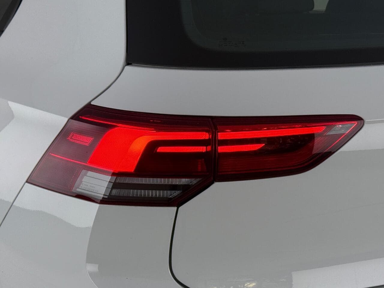 Volkswagen Golf thumbnail Lights Rear