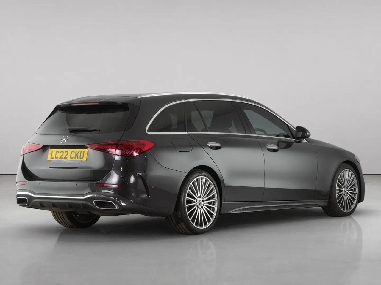 Mercedes-Benz C Class thumbnail Rear Right
