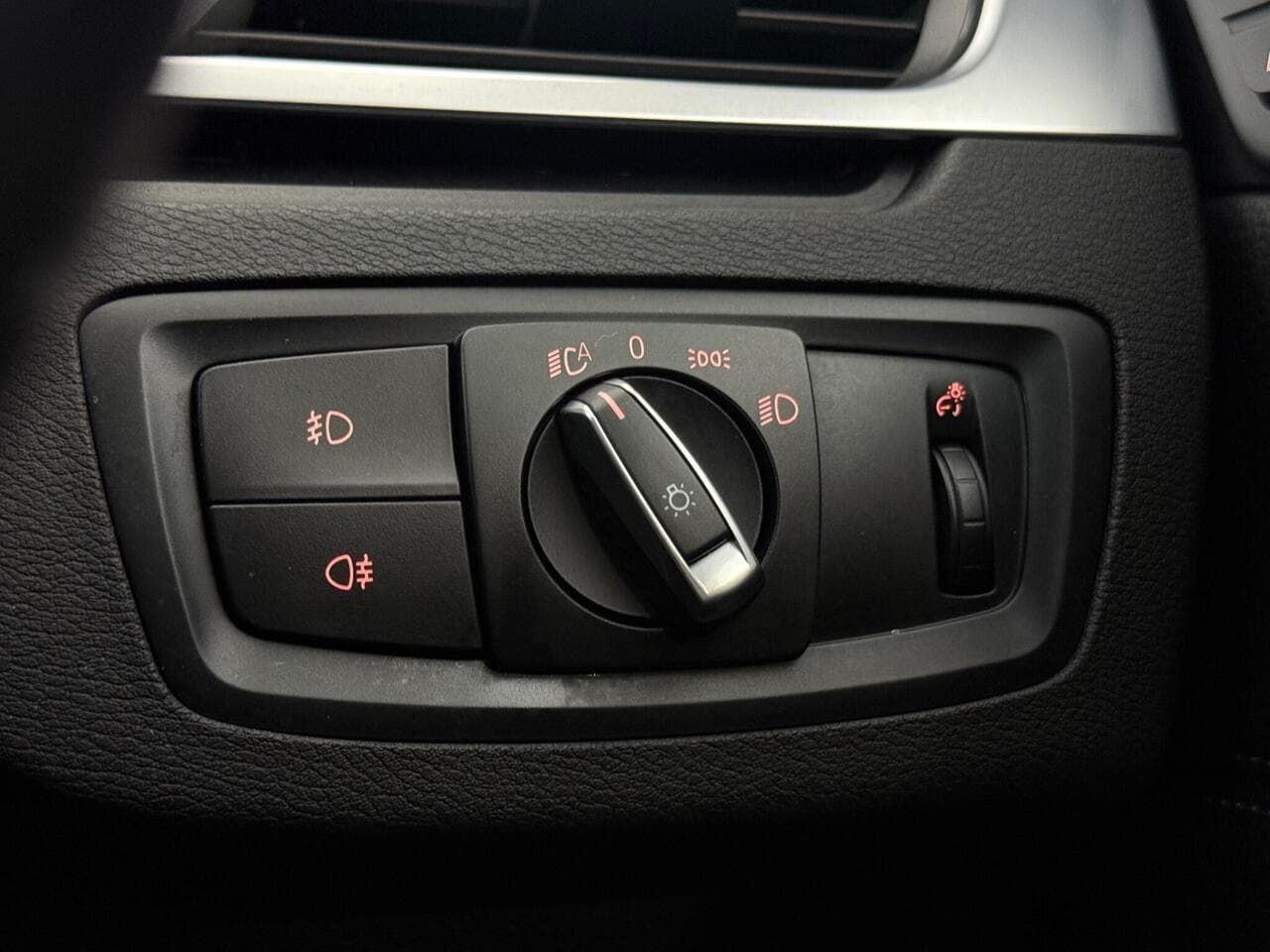 BMW X1 thumbnail Misc Controls