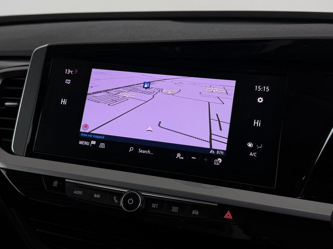 Vauxhall Grandland thumbnail Infotainment System