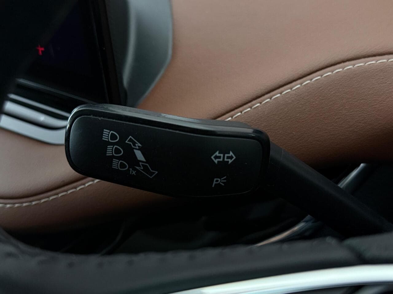 Skoda Enyaq thumbnail Misc Controls