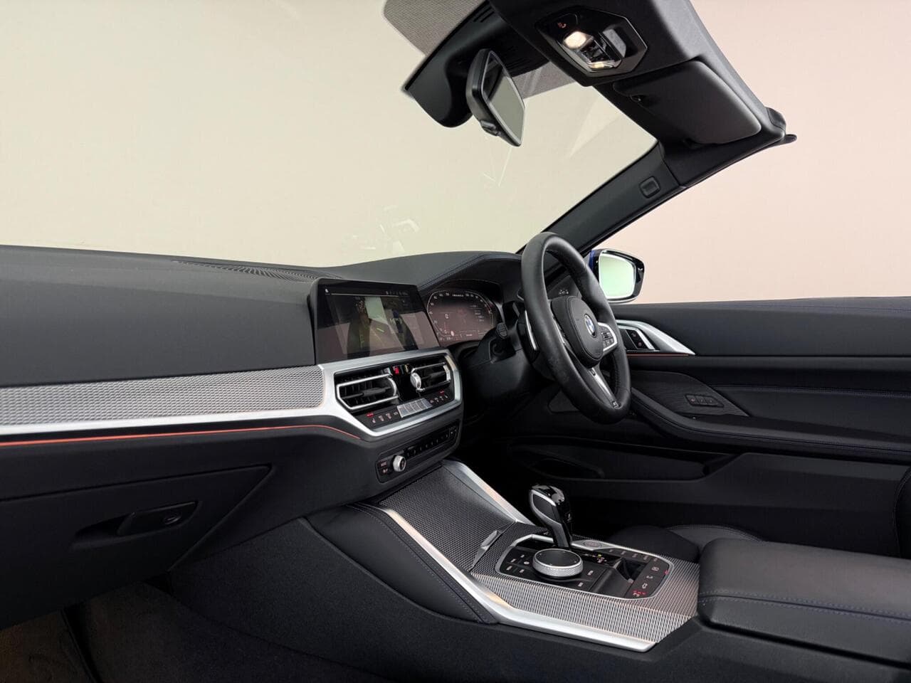 BMW 4 Series thumbnail Interior Front