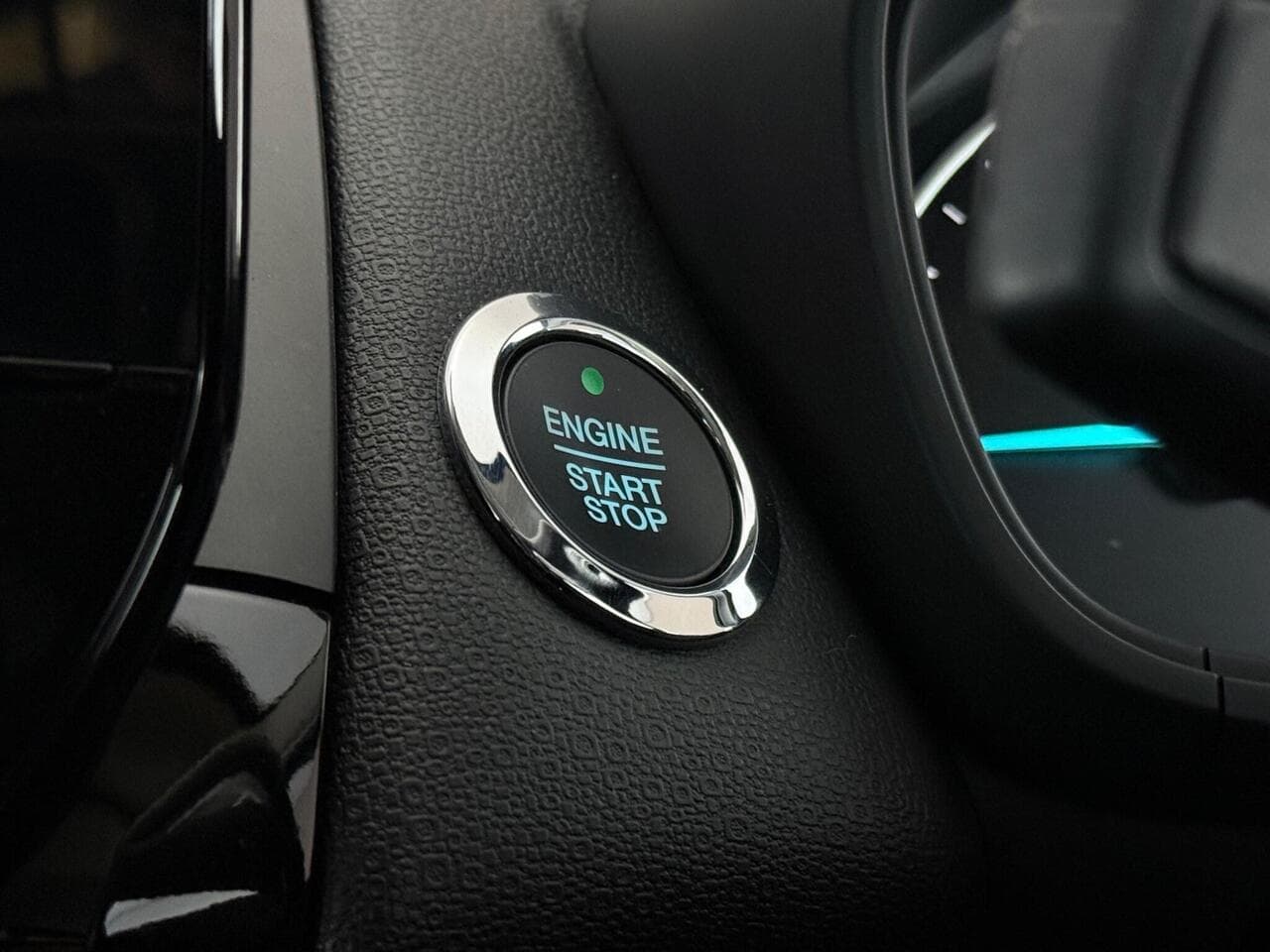 Ford EcoSport thumbnail Misc Controls