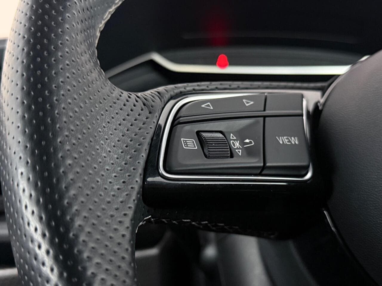 Audi A1 thumbnail Misc Controls