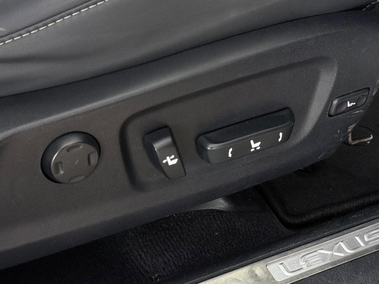 Lexus RX thumbnail Misc Controls