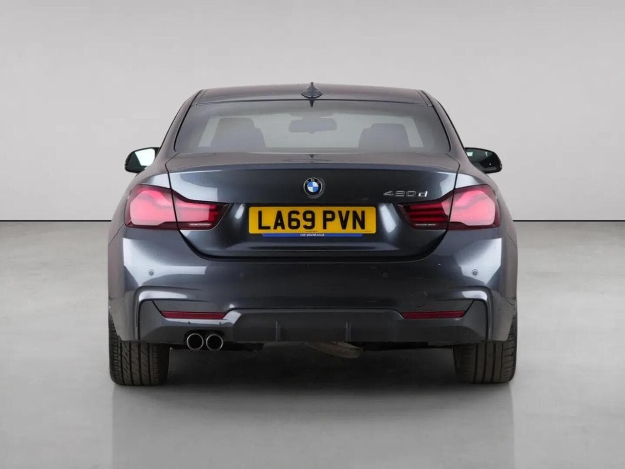 BMW 4 Series thumbnail Rear