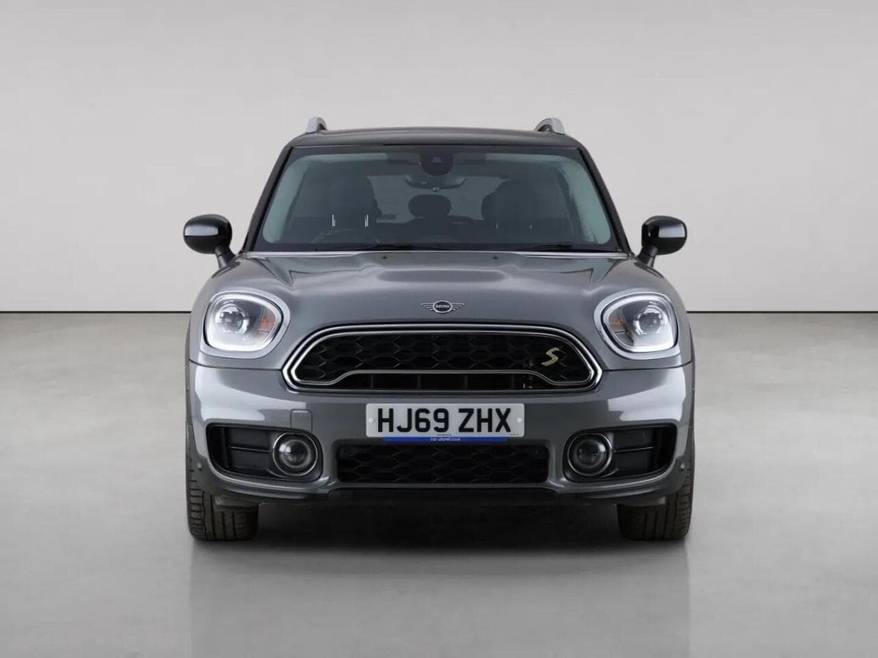 MINI Countryman thumbnail Front