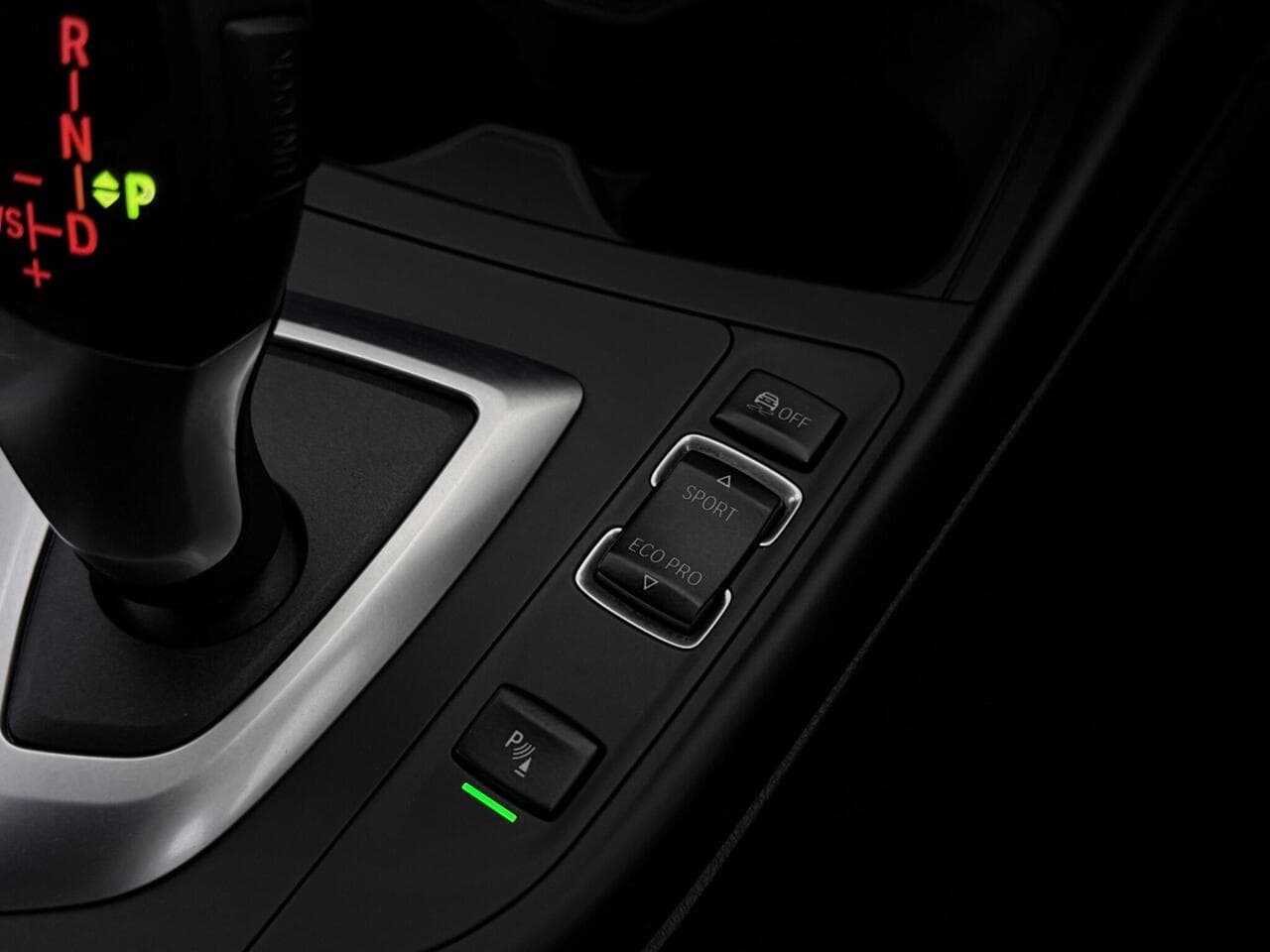 BMW 1 Series thumbnail Misc Controls