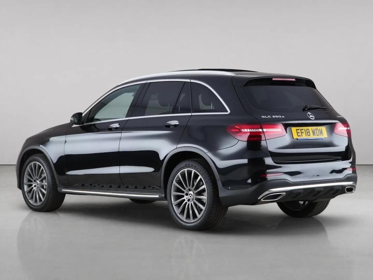 Mercedes-Benz GLC thumbnail Rear Left