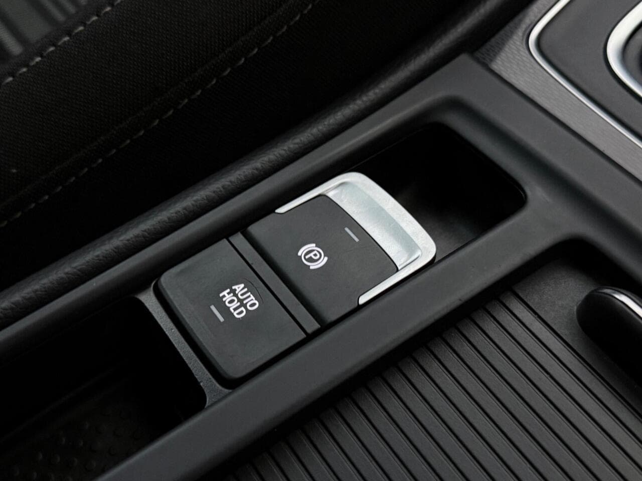 Volkswagen Golf thumbnail Misc Controls