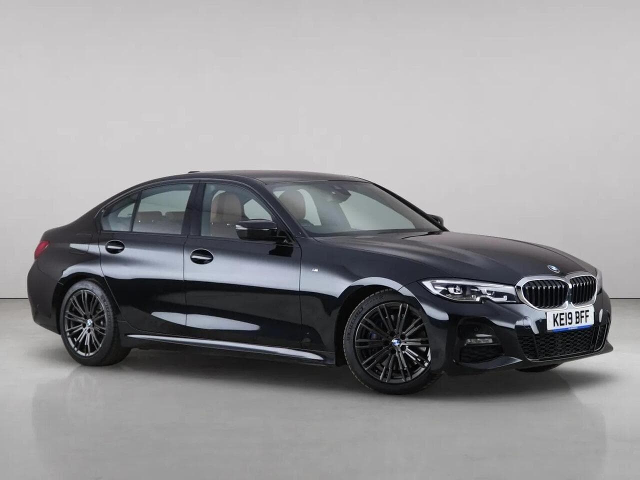 BMW 3 Series - BMW 3 Series 2.0 330i M Sport Auto Euro 6 (s/s) 4dr