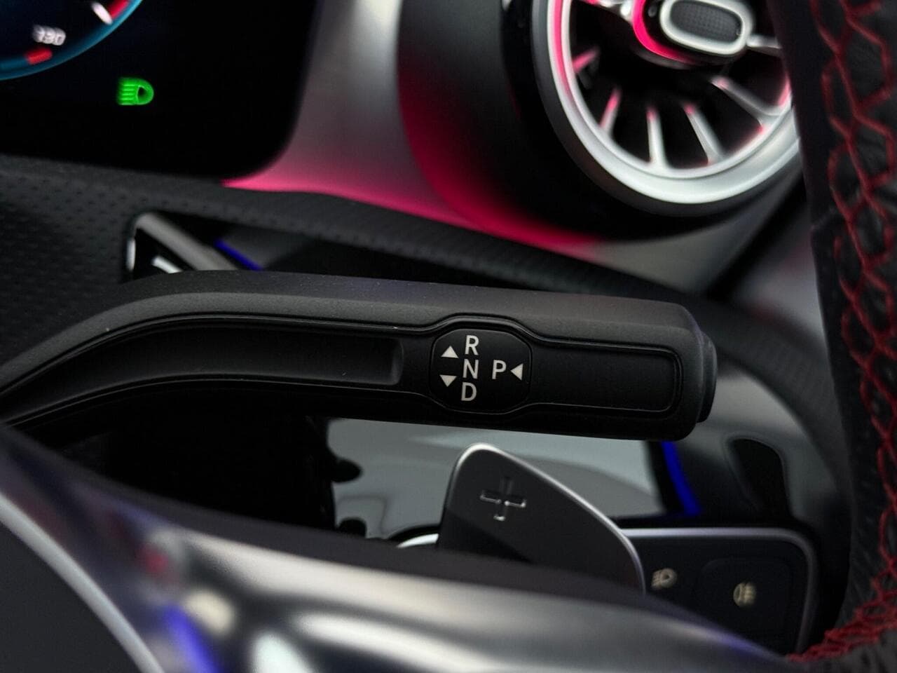 Mercedes-Benz CLA thumbnail Misc Controls