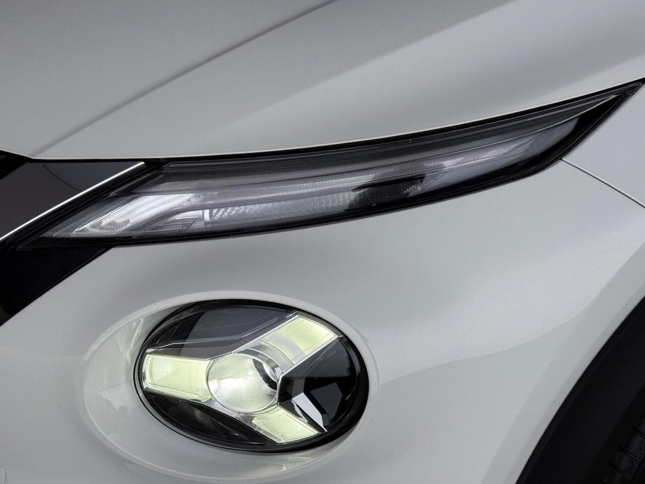 Nissan Juke thumbnail Door Handle Exterior