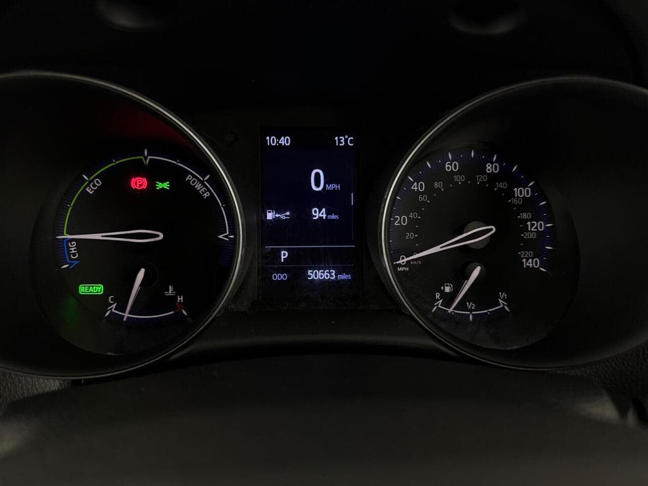 Toyota C-HR thumbnail Driver Instruments