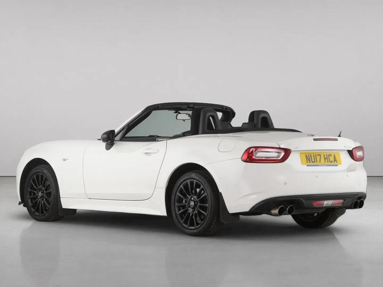 Fiat 124 Spider thumbnail Rear Left