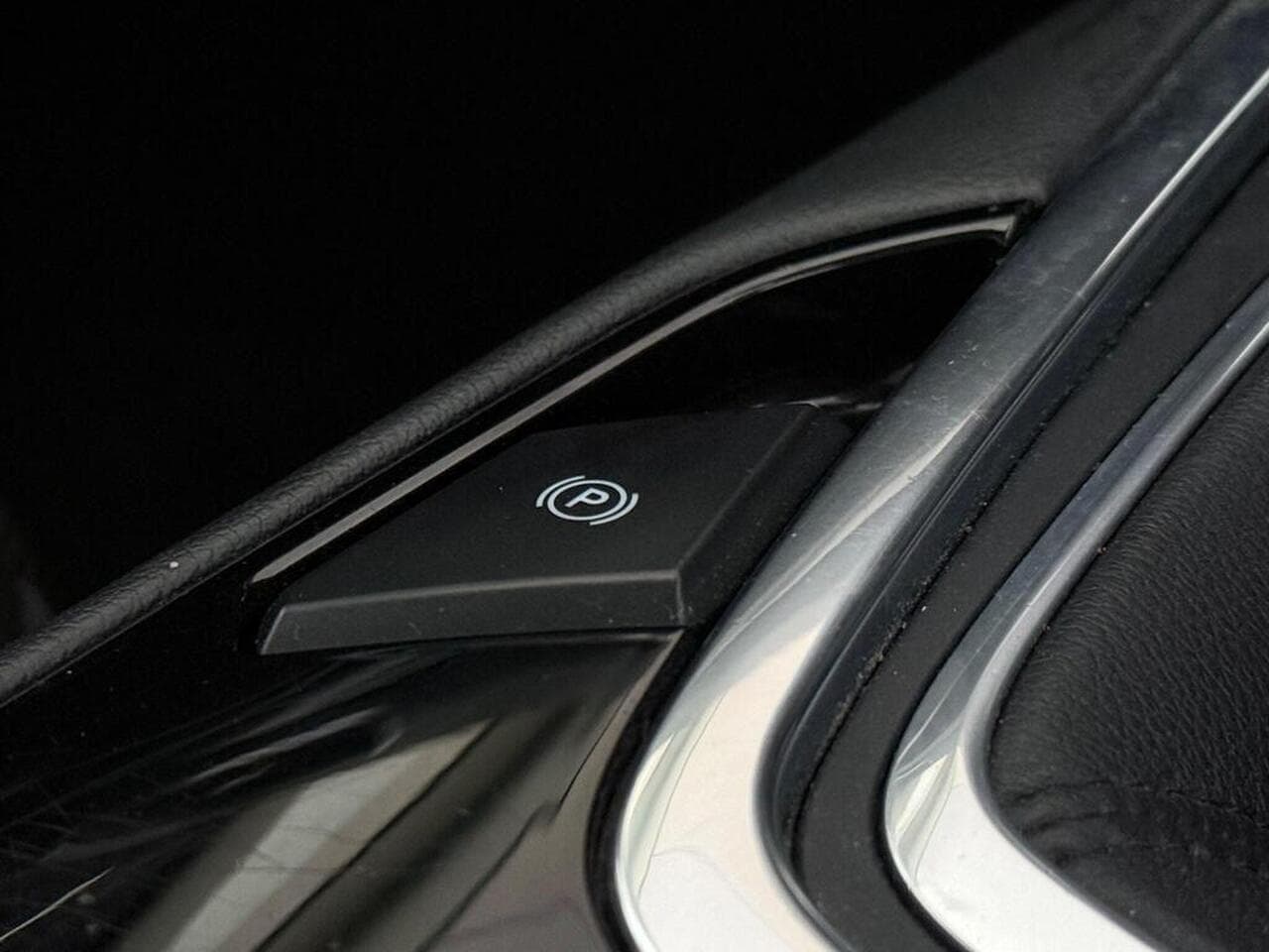 Ford S-Max thumbnail Misc Controls