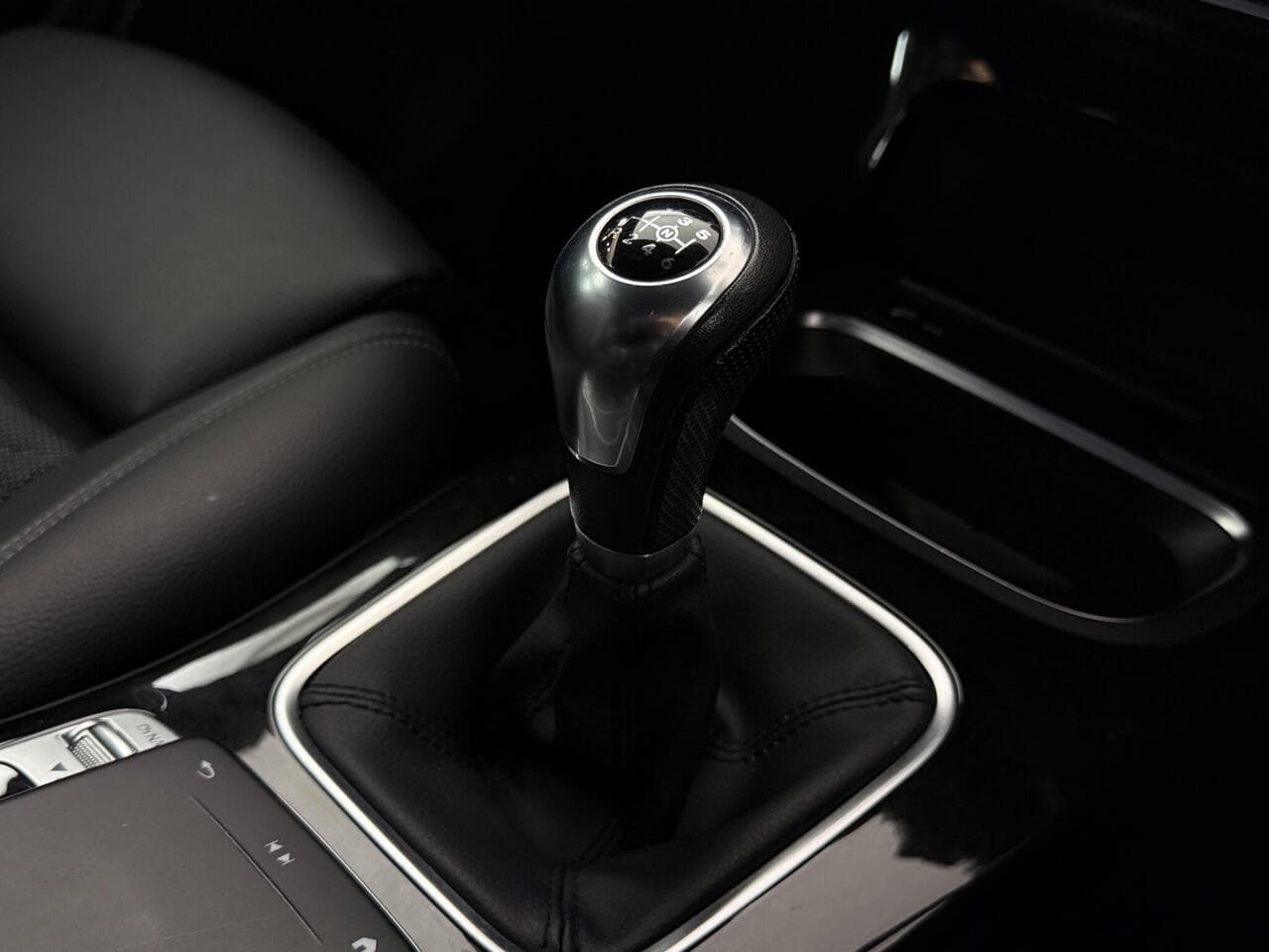Mercedes-Benz A Class thumbnail Interior Front