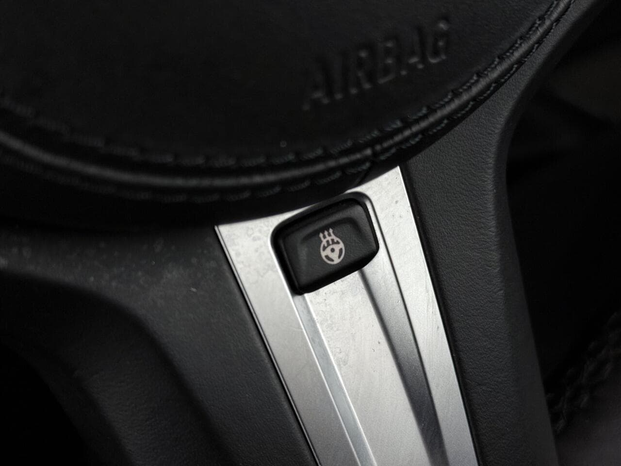BMW 5 Series thumbnail Misc Controls