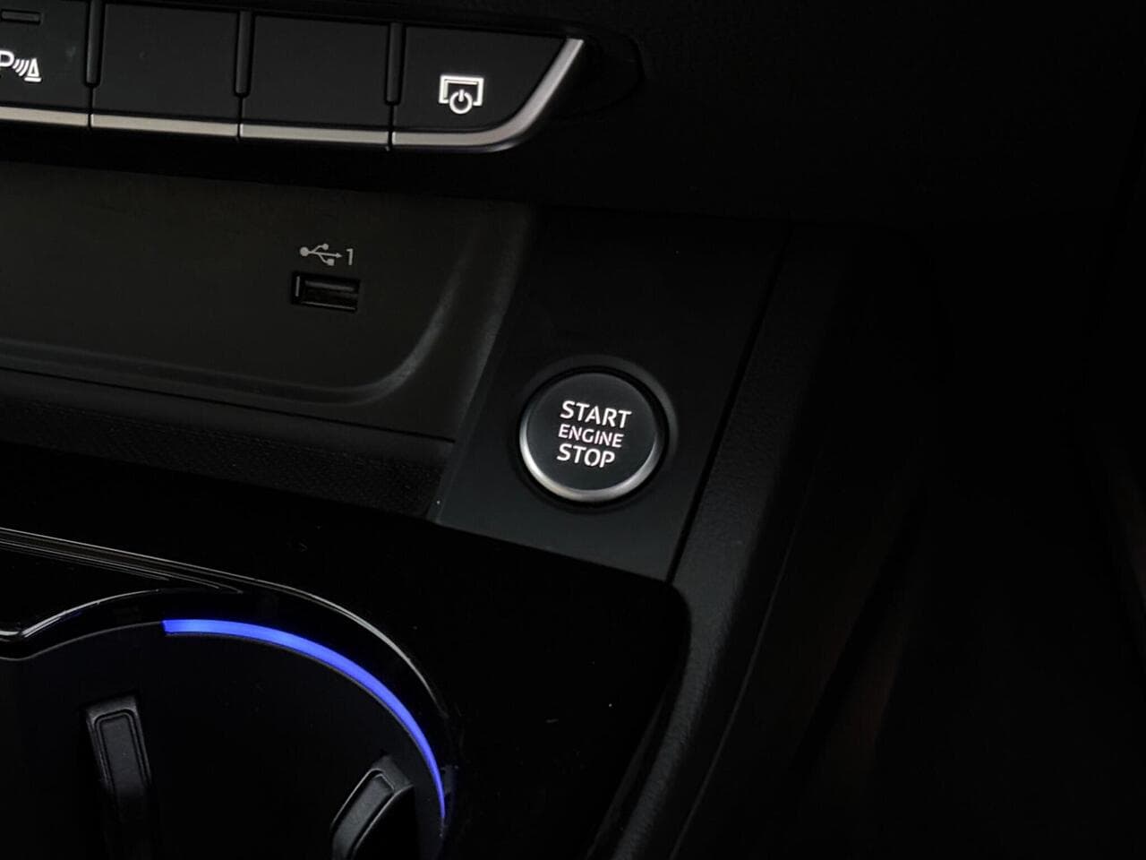 Audi A5 thumbnail Misc Controls
