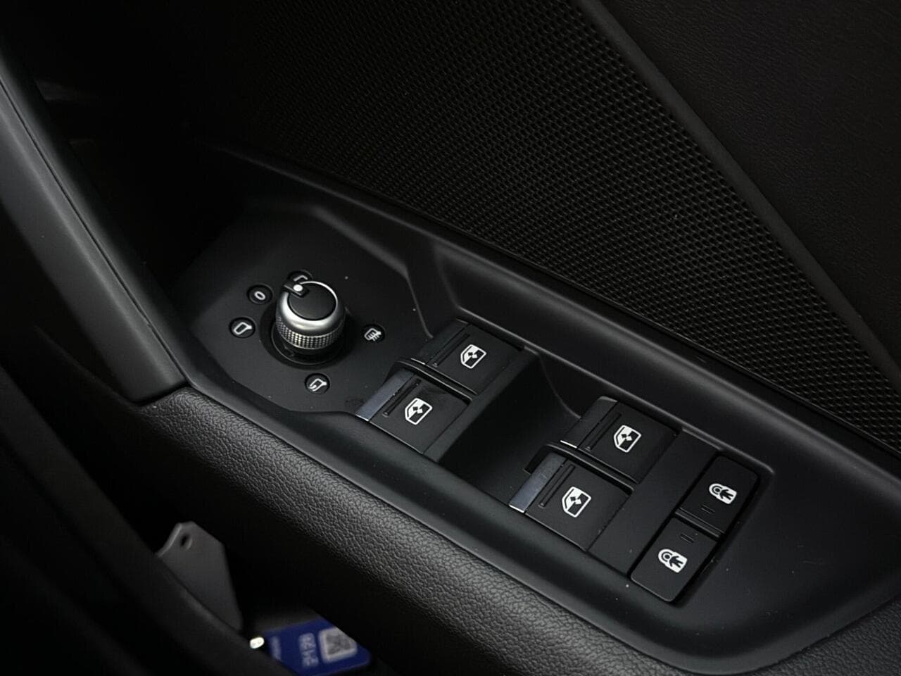 Audi A3 thumbnail Misc Controls