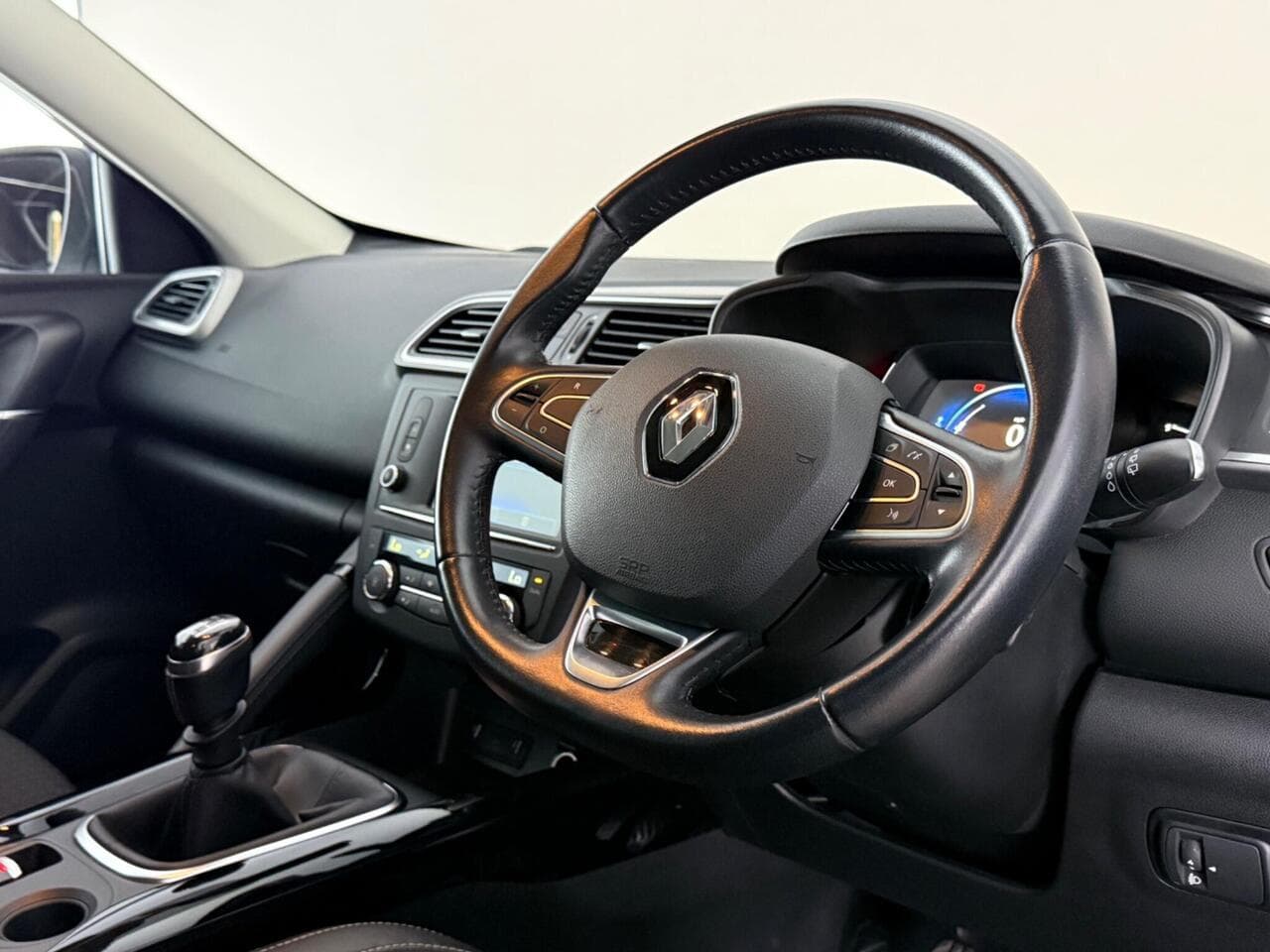 Renault Kadjar thumbnail Steering Wheel