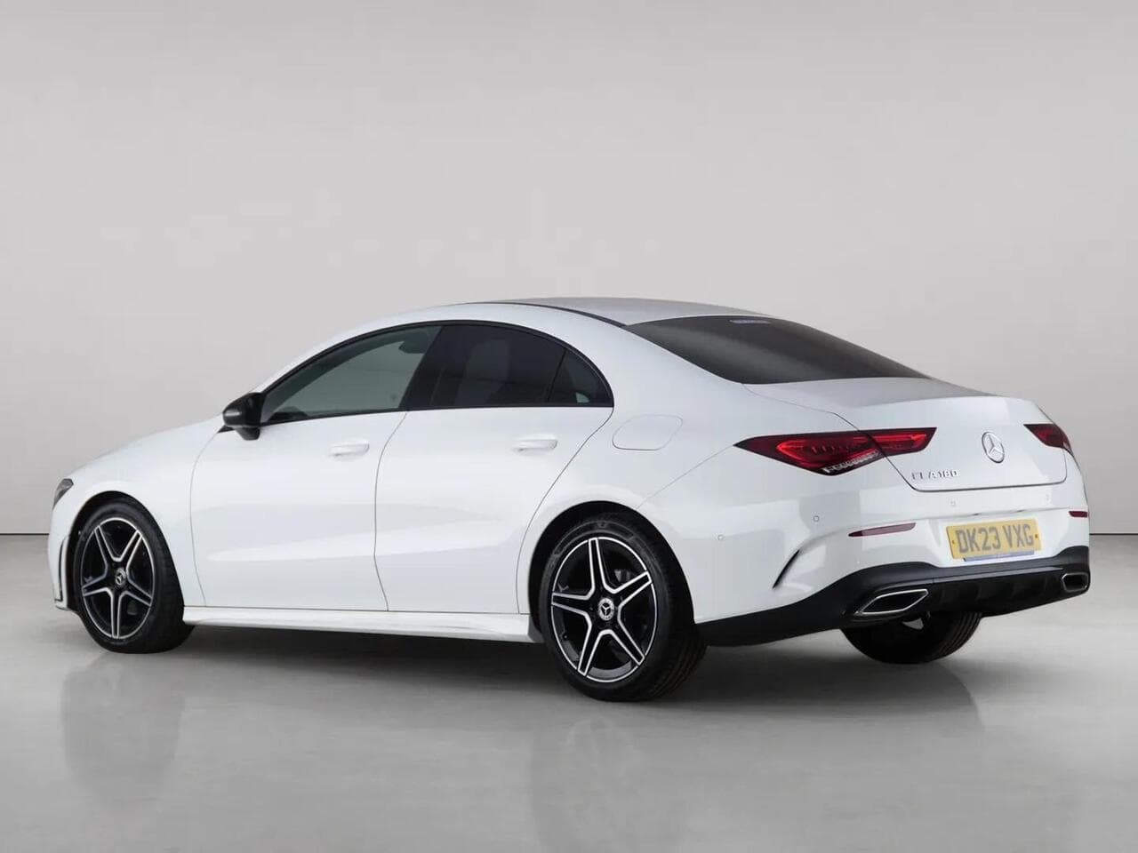 Mercedes-Benz CLA thumbnail Rear Left