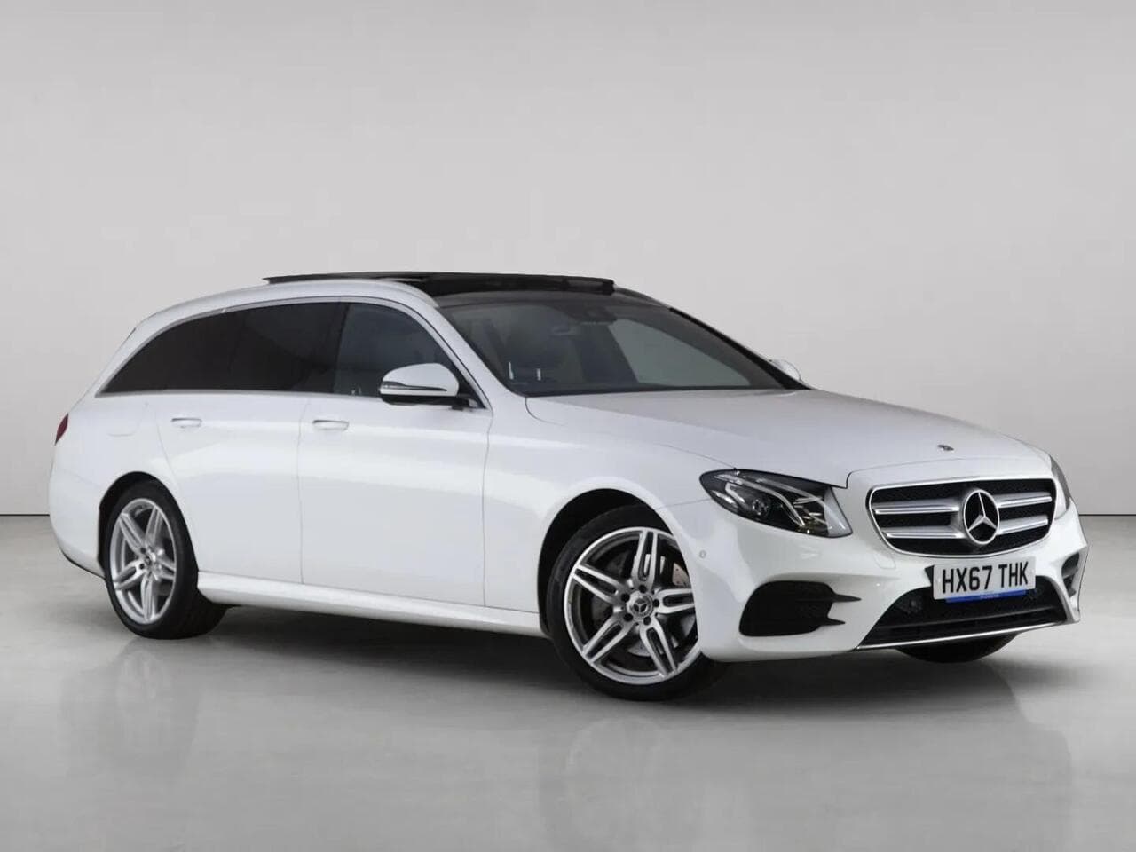Mercedes-Benz E Class - Mercedes-Benz E Class 2.0 E220d AMG Line (Premium) G-Tronic+ 4MATIC Euro 6 (s/s) 5dr