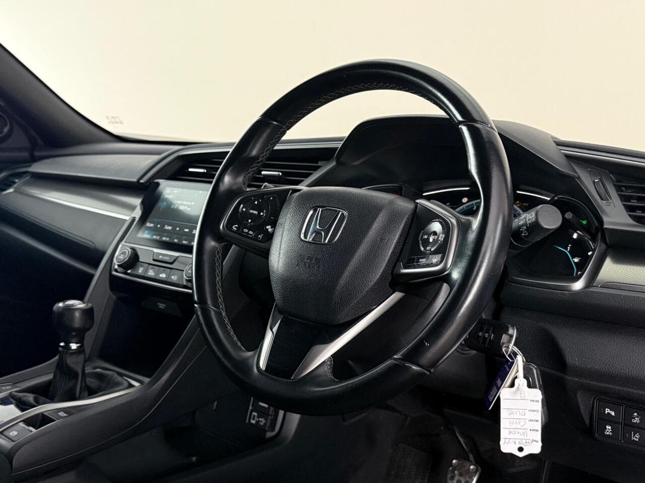 Honda Civic thumbnail Interior Front