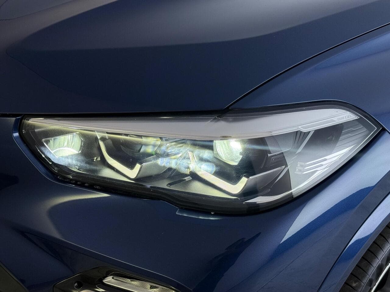 BMW X5 thumbnail Lights Front
