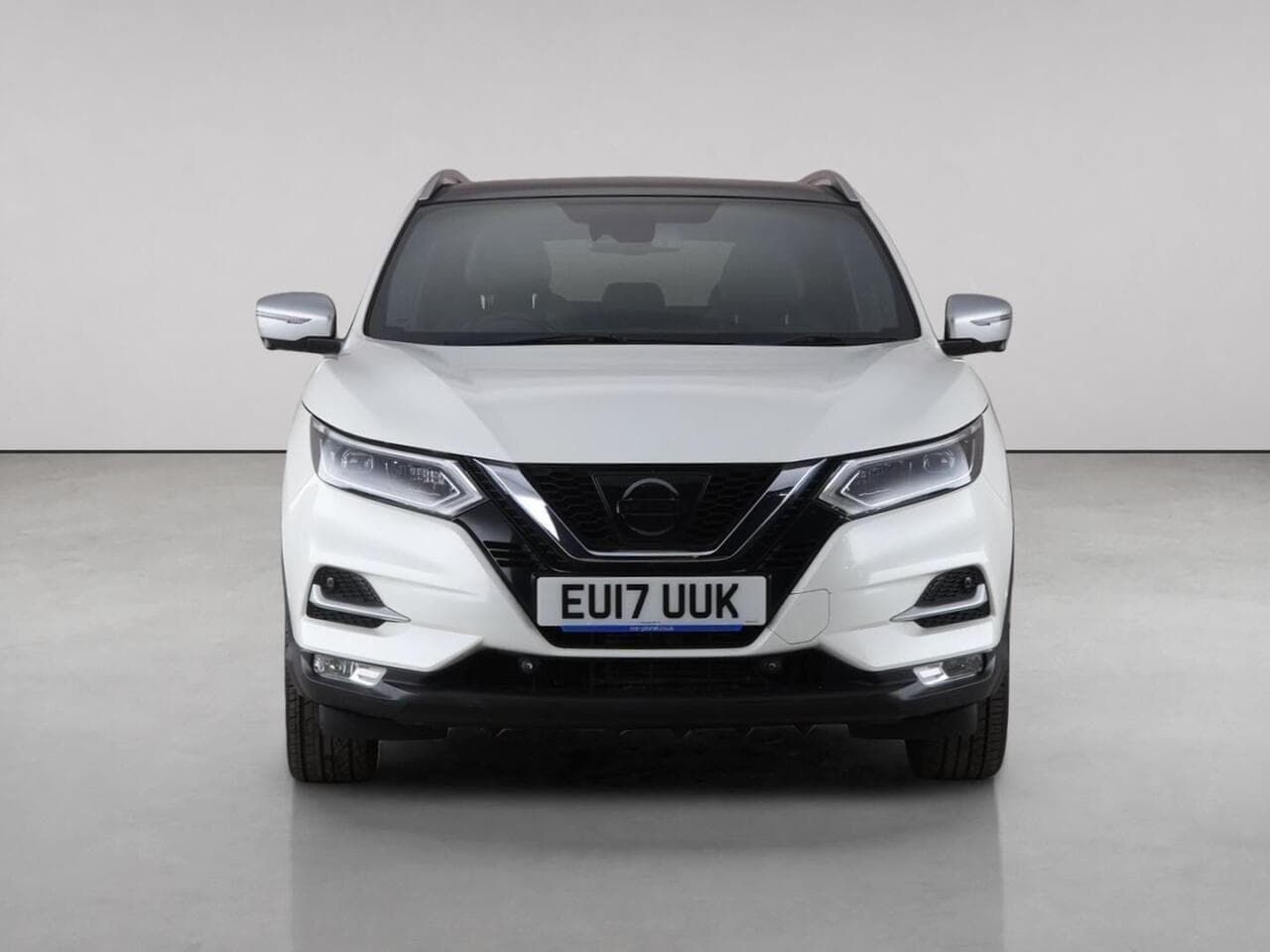 Nissan Qashqai thumbnail Front