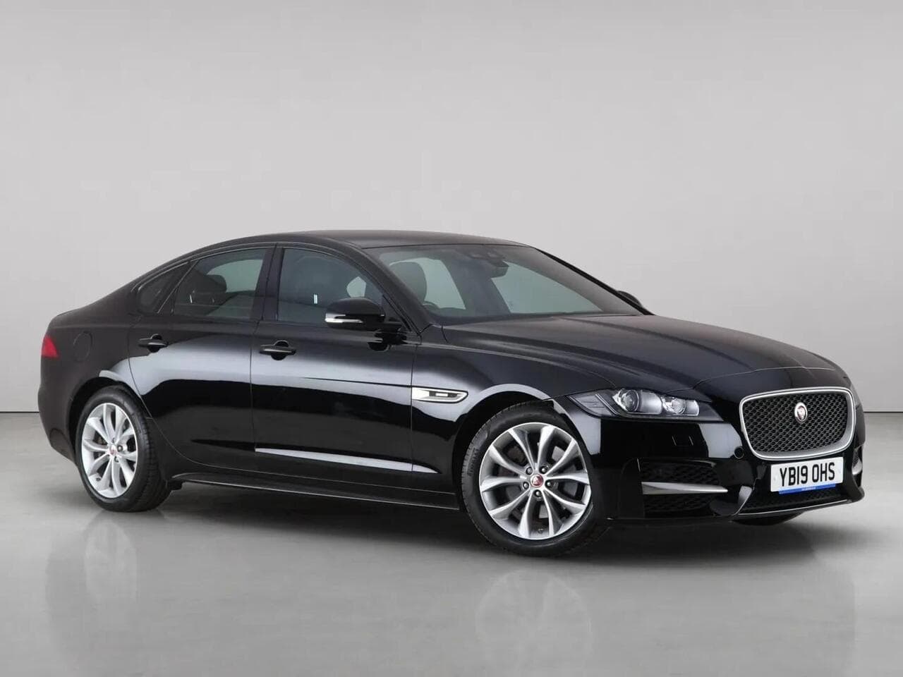 Jaguar XF - Jaguar XF 2.0i R-Sport Auto Euro 6 (s/s) 4dr